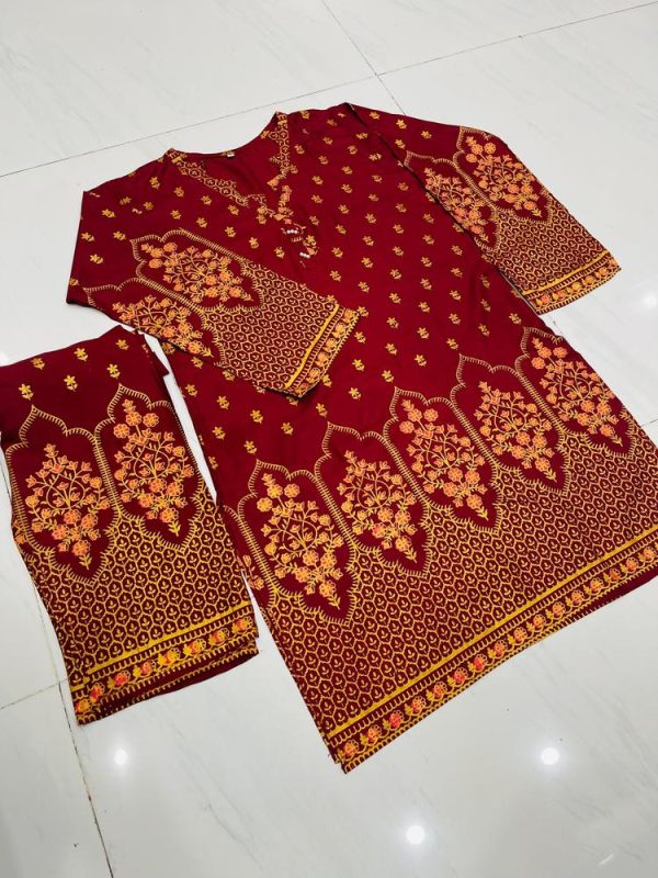 2 Pcs Women's Stitched Linen Printed Suit - Image 2